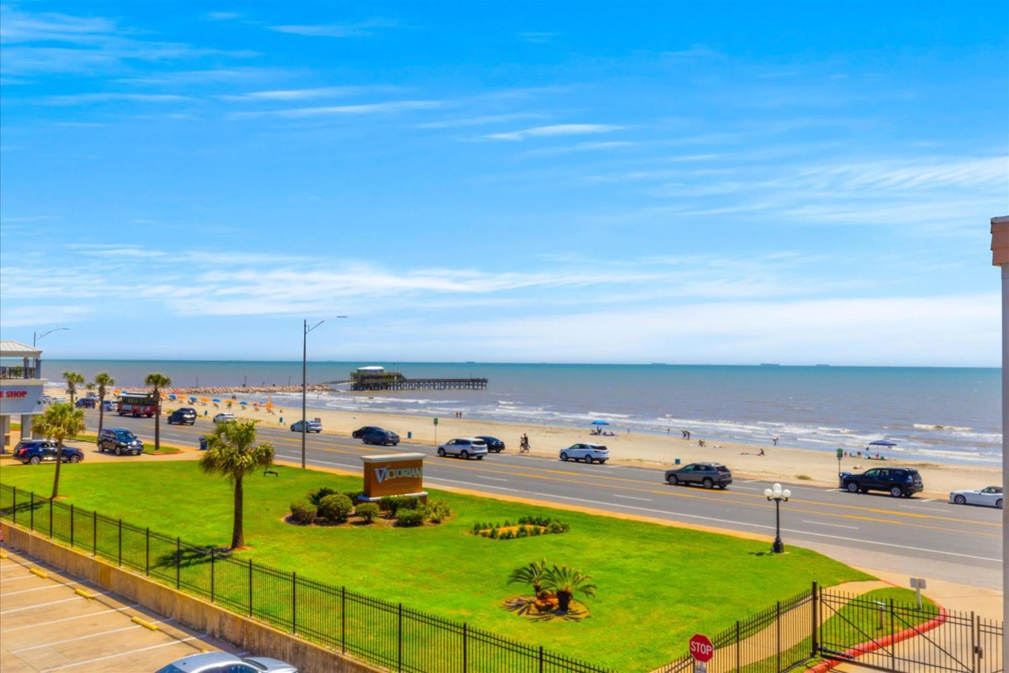 Charming Waterfront Condo Galveston Esterno foto